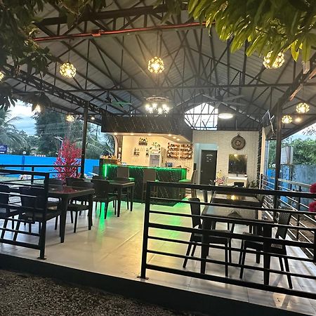 Blue Summer Suites & Restaurant Bingag Luaran gambar