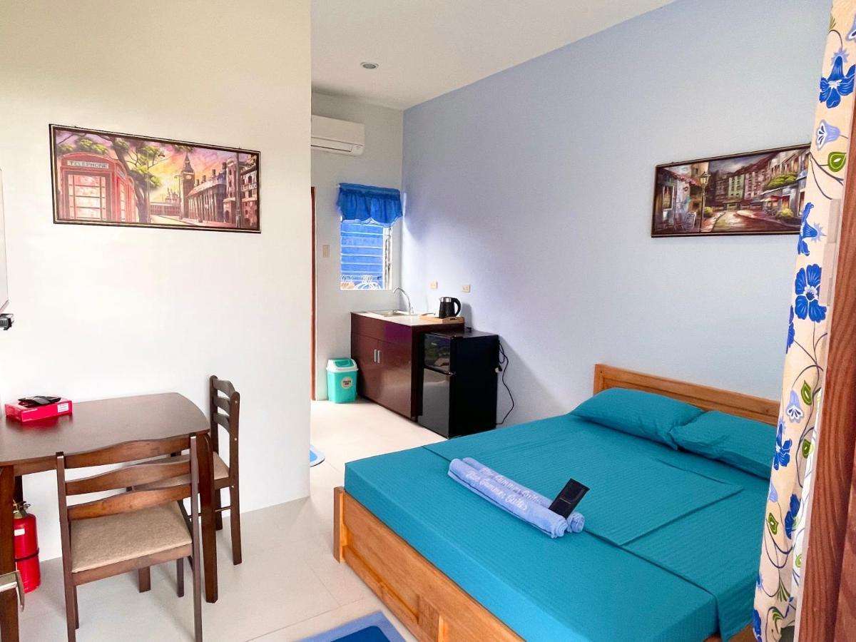 Blue Summer Suites & Restaurant Bingag Luaran gambar